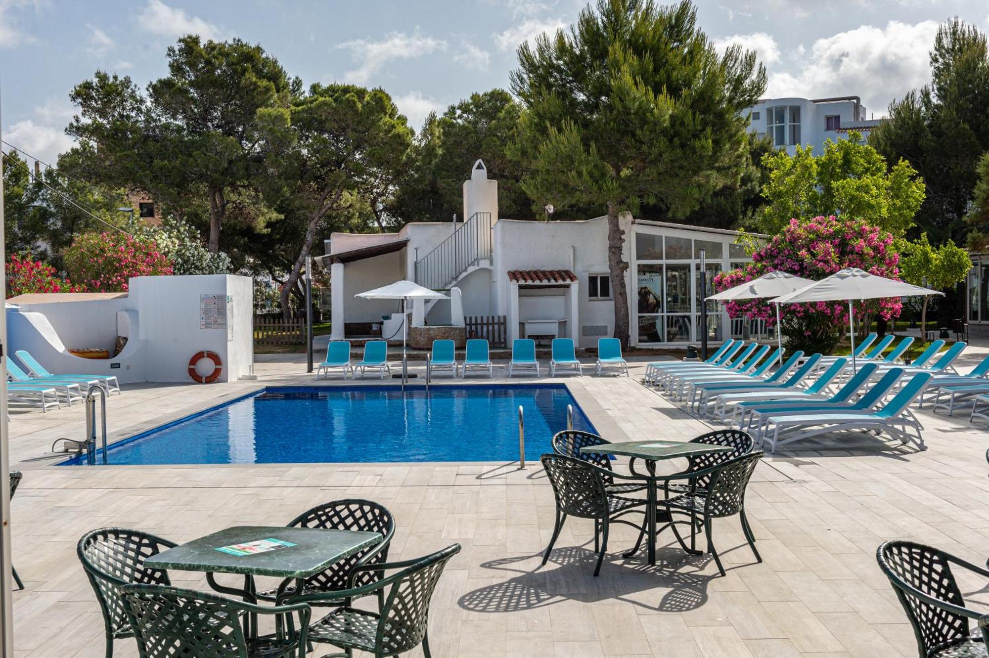 Aparthotel Vibra Club Maritim San Antonio  Kültér fotó