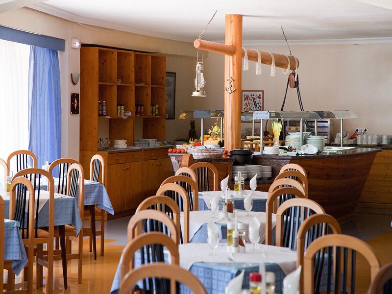 Aparthotel Vibra Club Maritim San Antonio  Kültér fotó