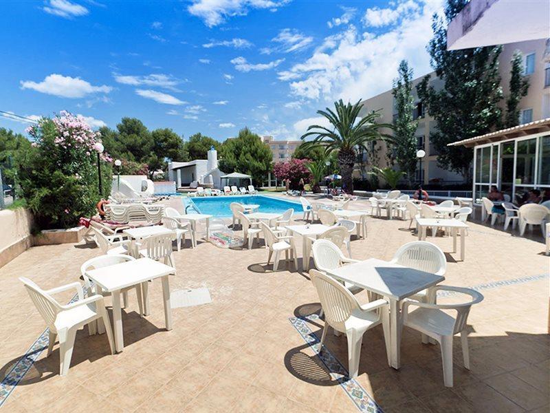 Aparthotel Vibra Club Maritim San Antonio  Kültér fotó